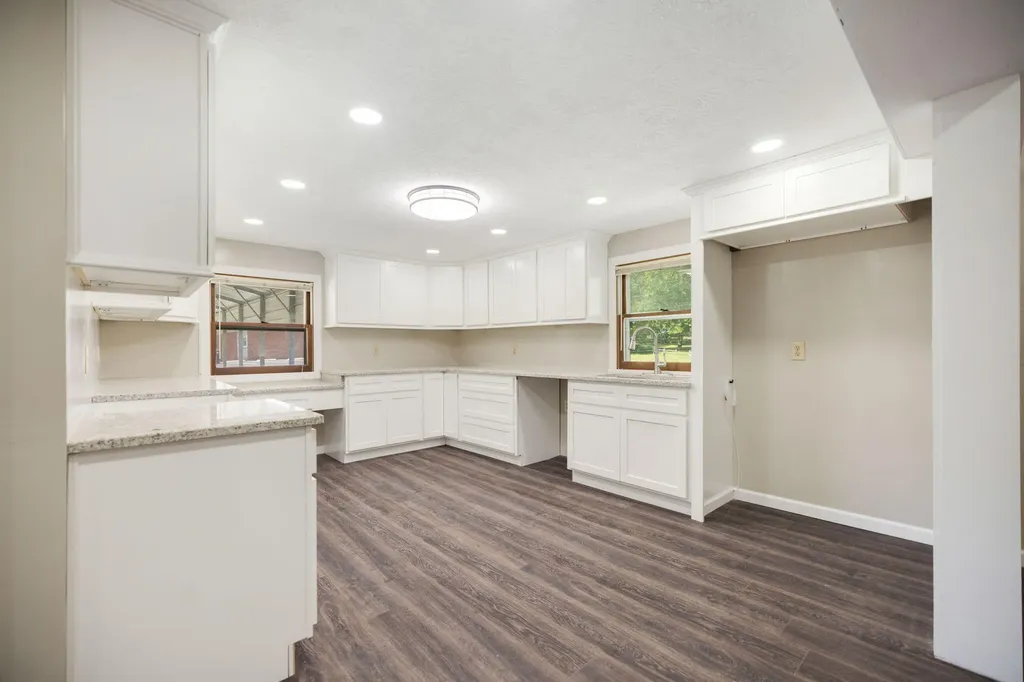 3452 Ky-1247 Road Somerset KY 42503