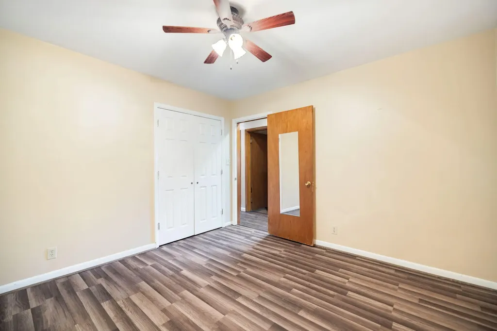 3452 Ky-1247 Road Somerset KY 42503