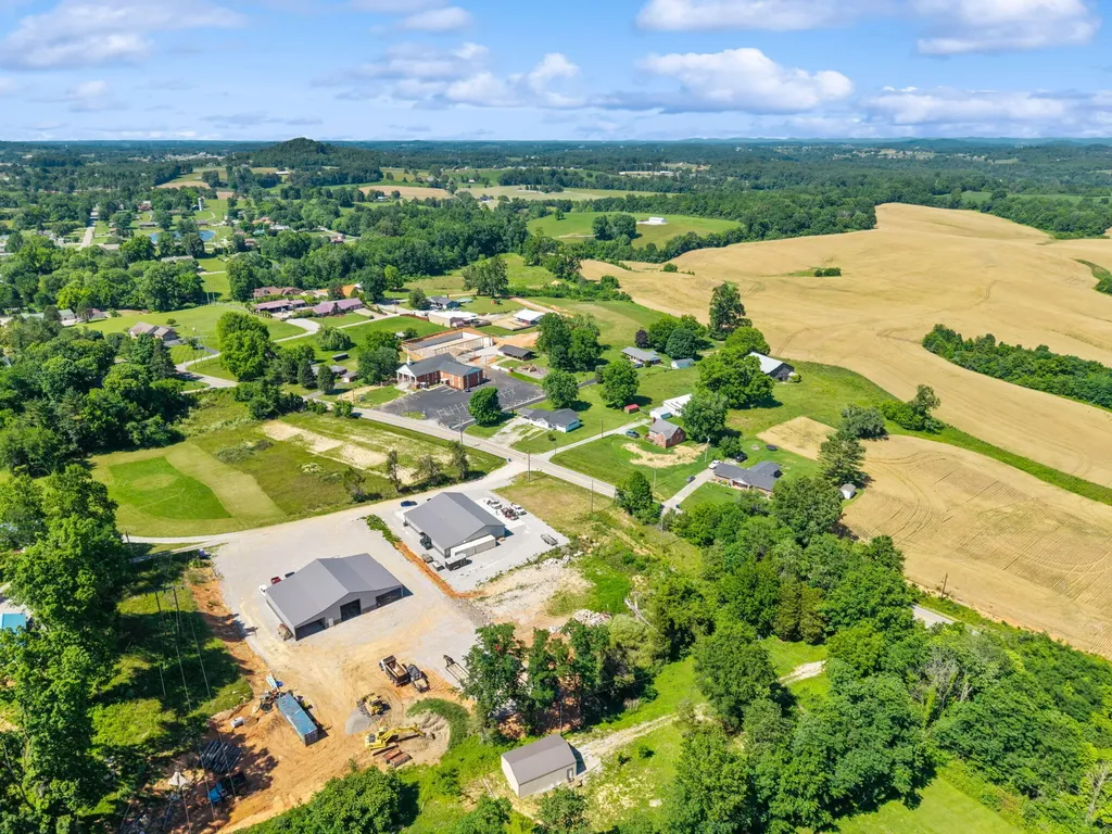 3452 Ky-1247 Road Somerset KY 42503
