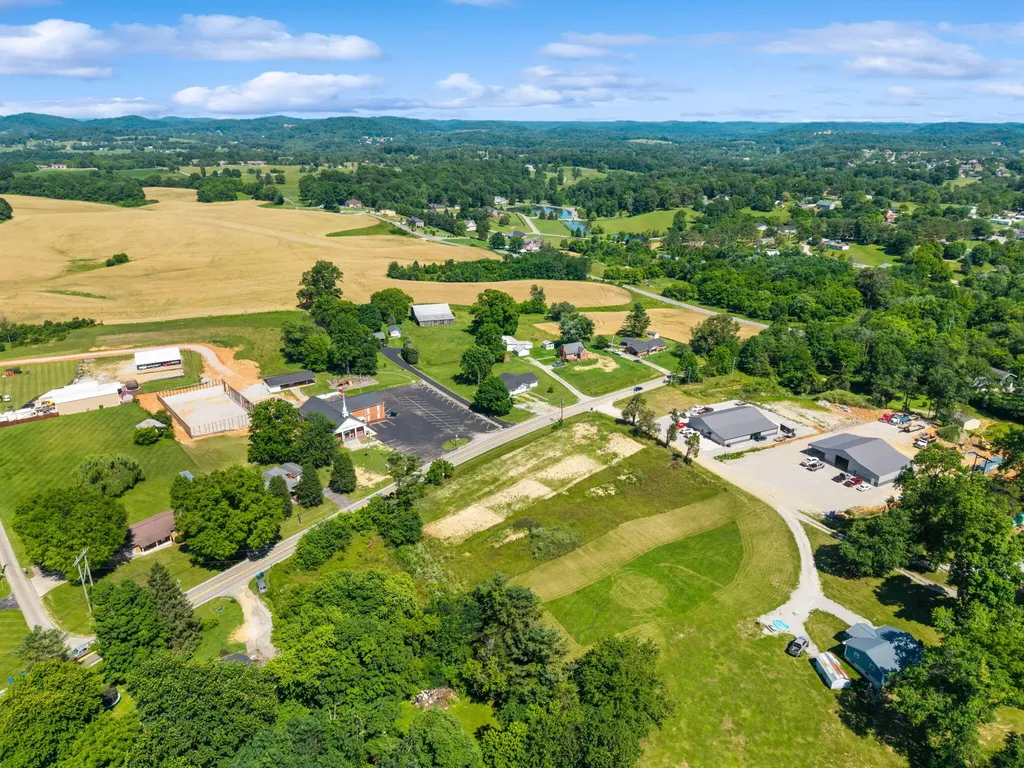 3452 Ky-1247 Road Somerset KY 42503
