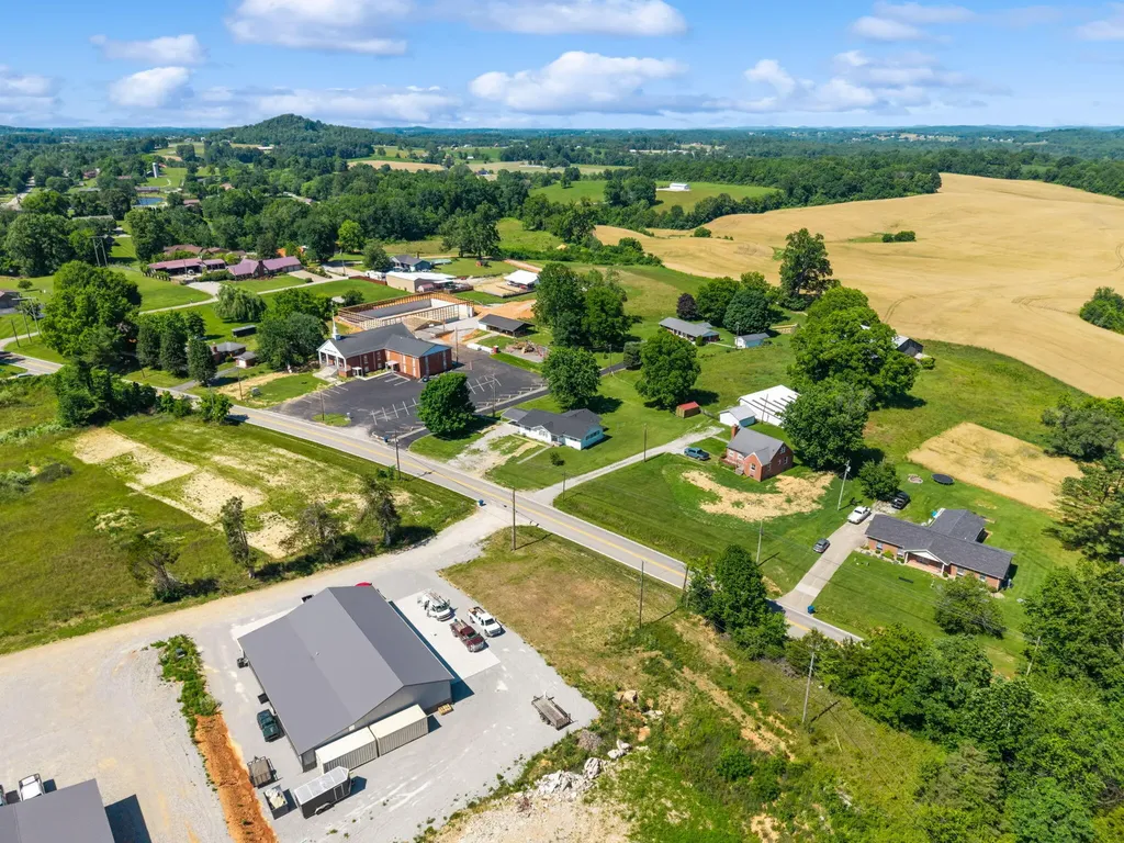 3452 Ky-1247 Road Somerset KY 42503