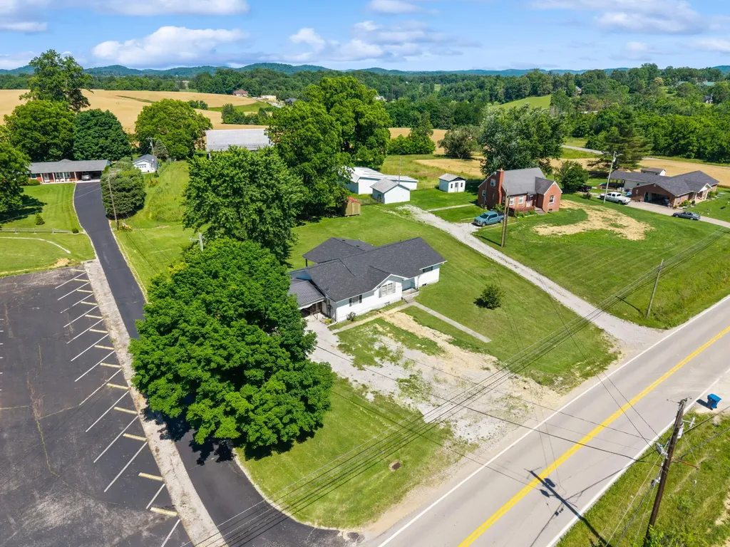 3452 Ky-1247 Road Somerset KY 42503