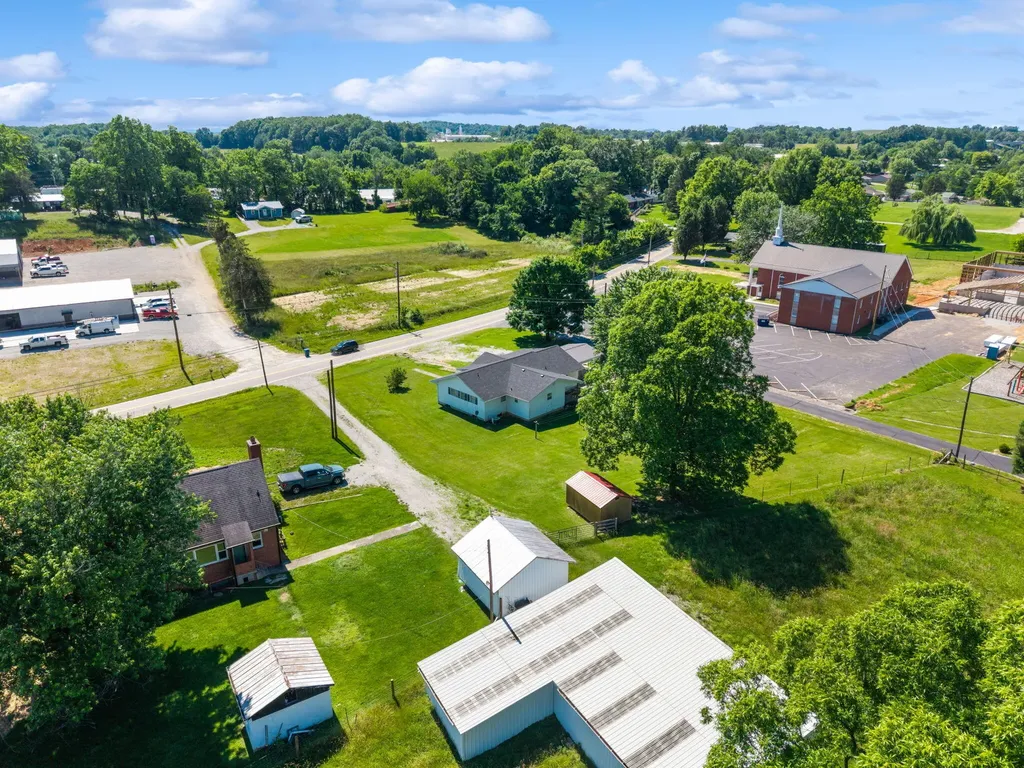 3452 Ky-1247 Road Somerset KY 42503