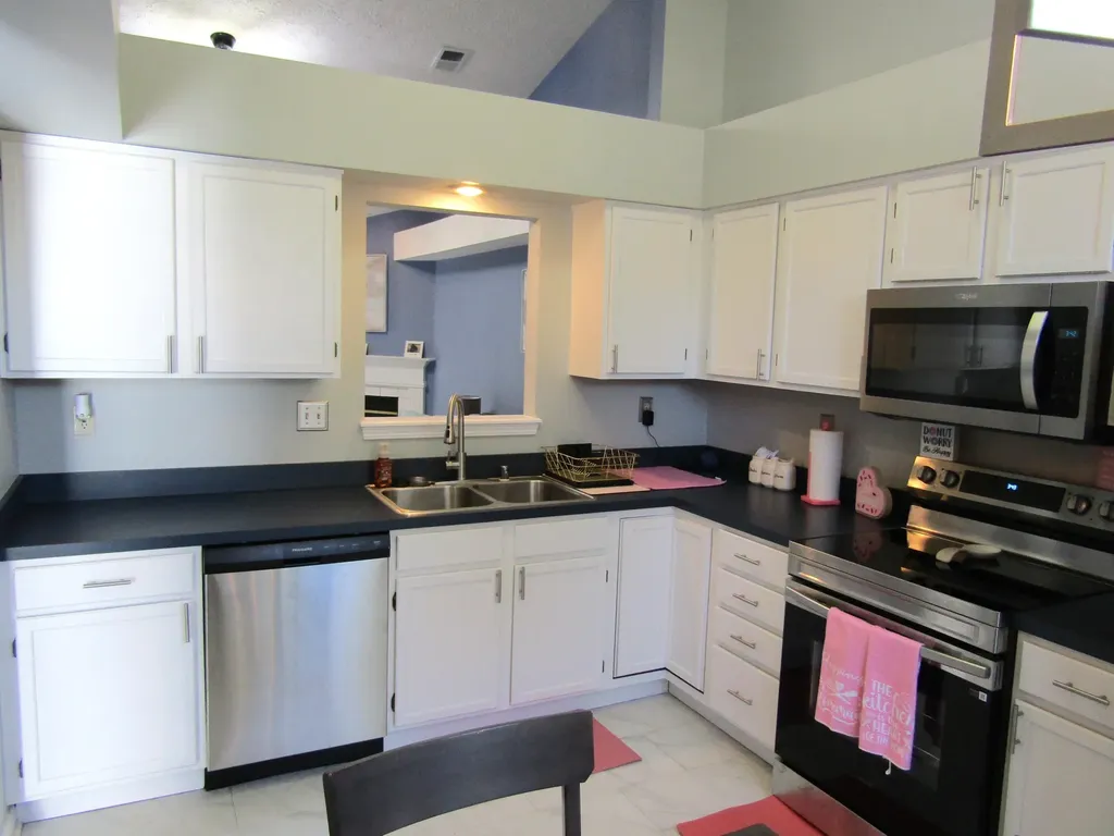 108 Pleasant Ridge Way Lexington KY 40509