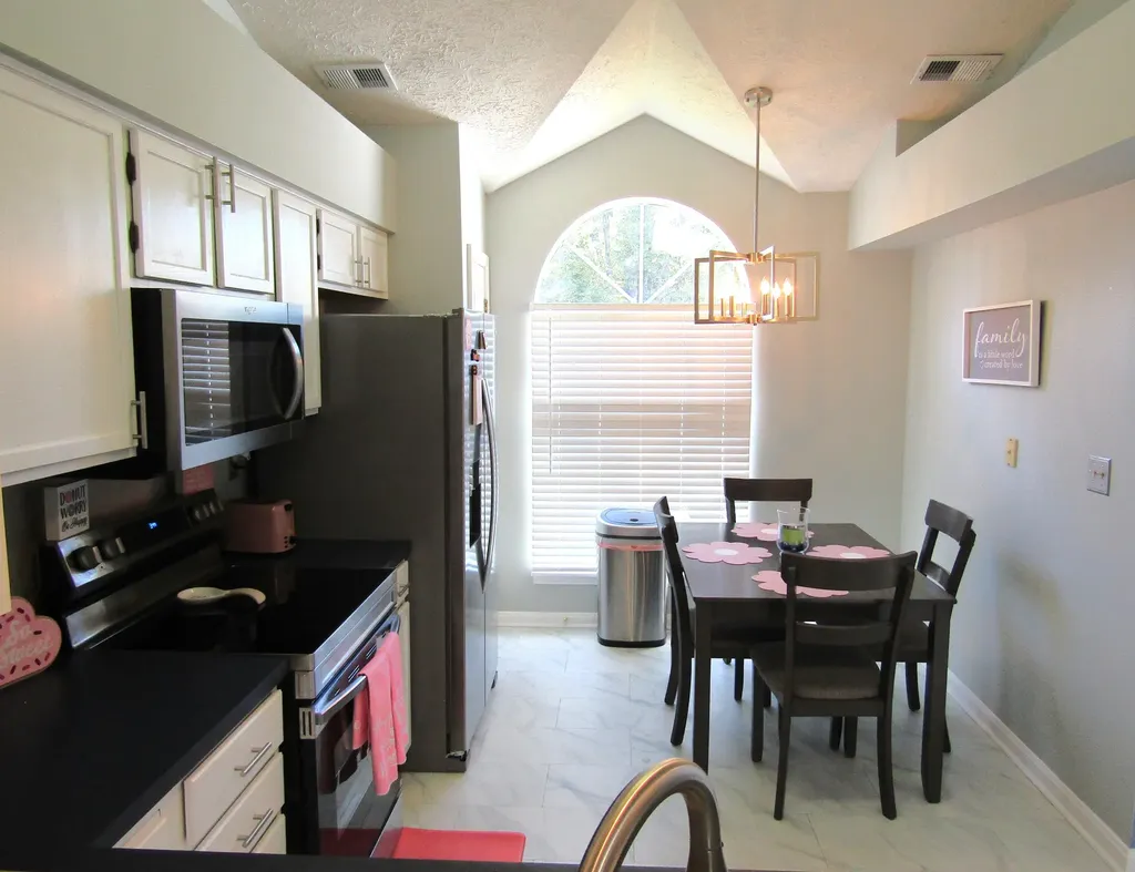 108 Pleasant Ridge Way Lexington KY 40509