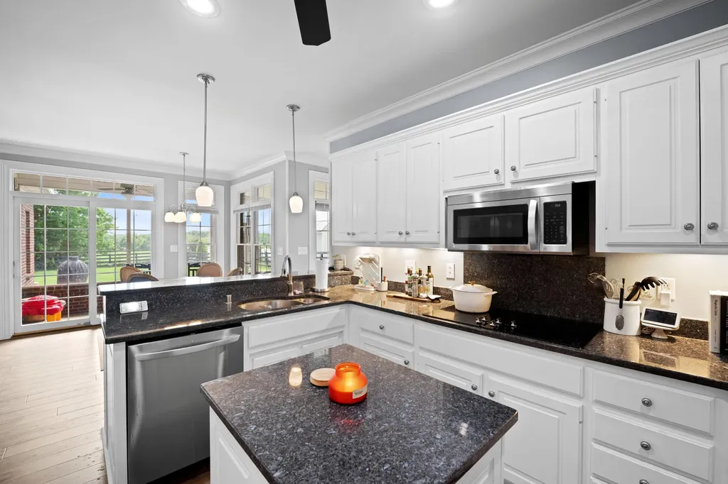 501 Hawthorne Drive Nicholasville KY 40356