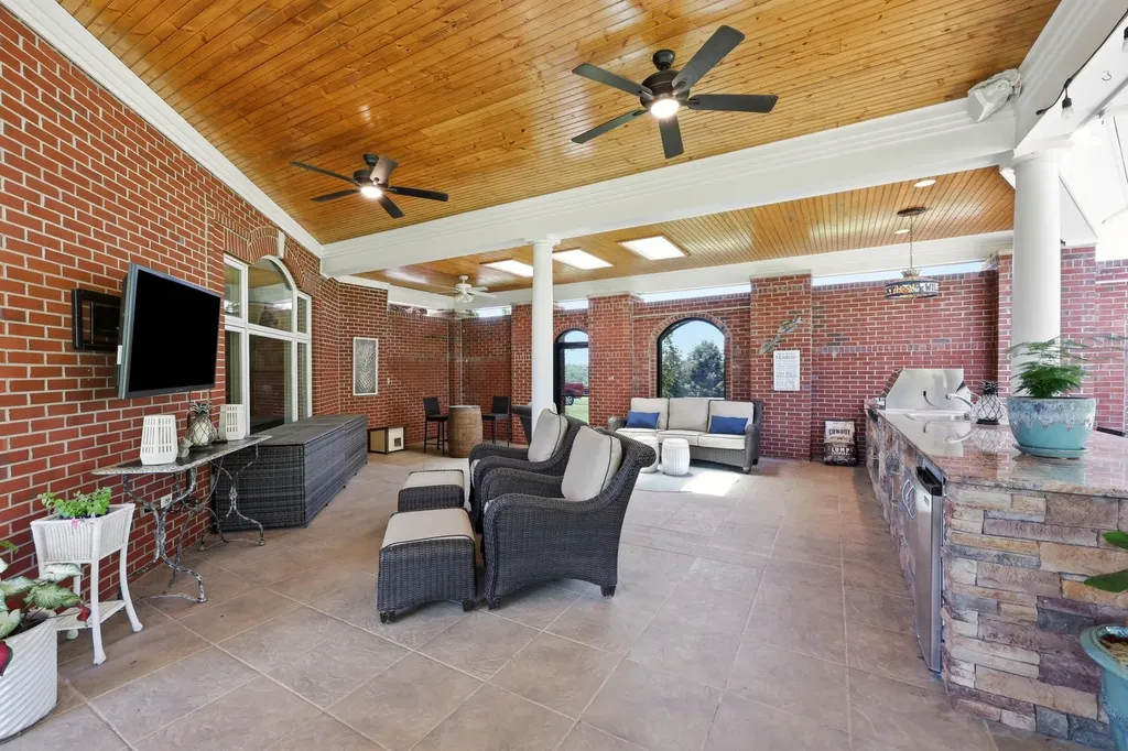 2745 Coleman Springs Path Georgetown KY 40324