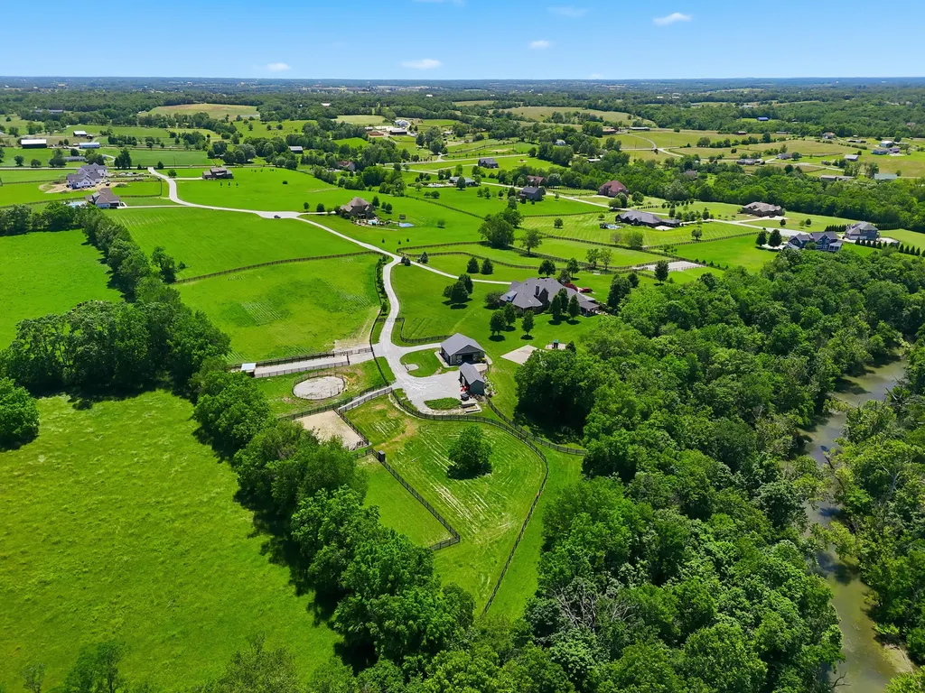 2745 Coleman Springs Path Georgetown KY 40324