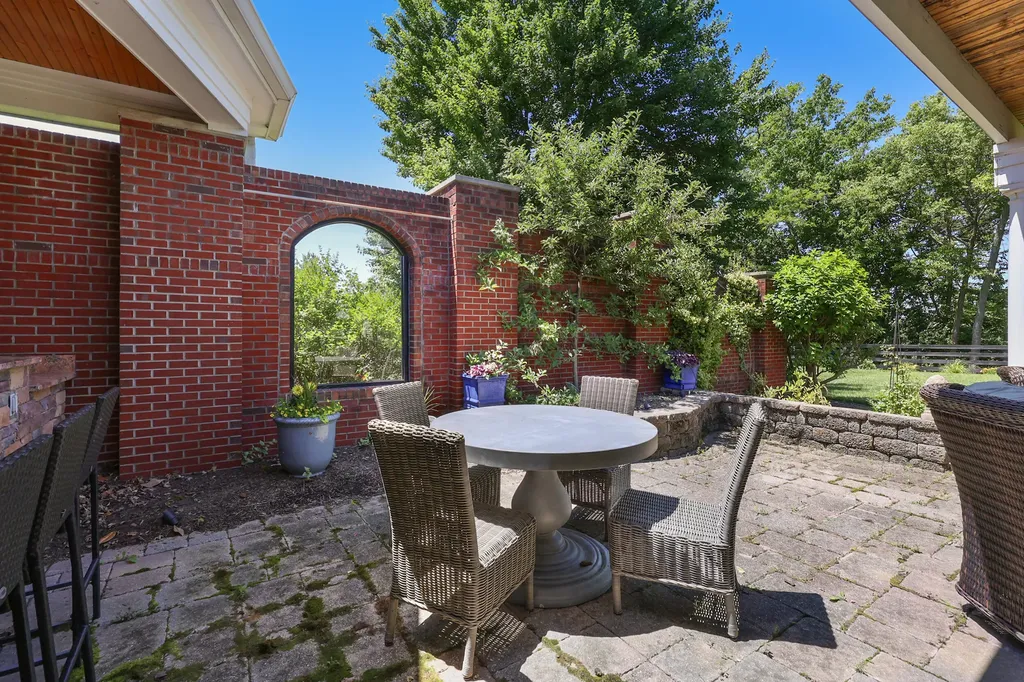 2745 Coleman Springs Path Georgetown KY 40324
