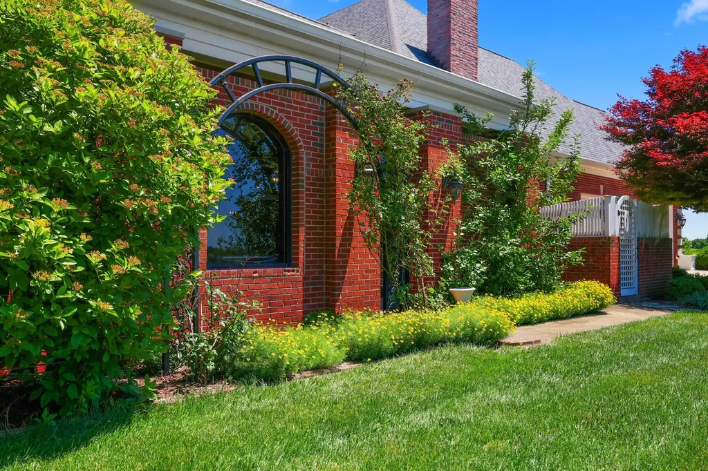 2745 Coleman Springs Path Georgetown KY 40324