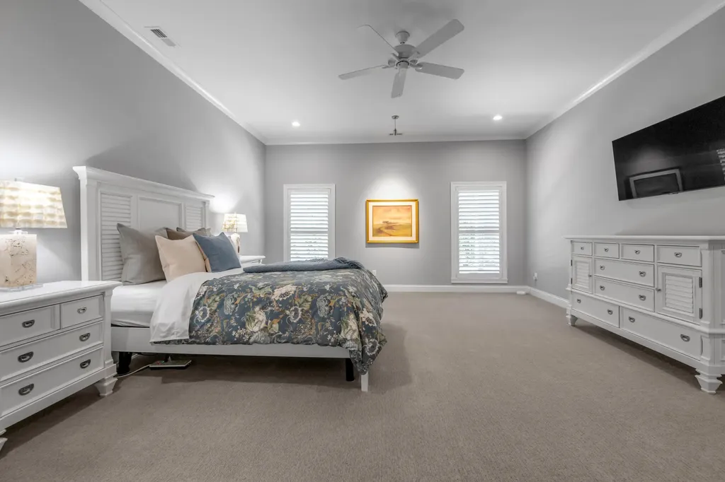 392 Weston Park Lexington KY 40515
