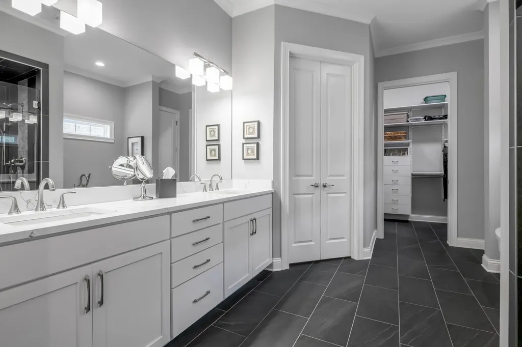 392 Weston Park Lexington KY 40515