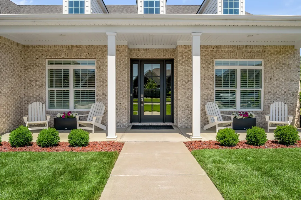 392 Weston Park Lexington KY 40515