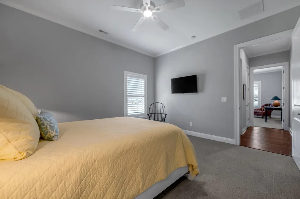392 Weston Park Lexington KY 40515