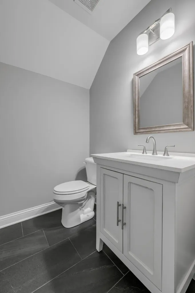 392 Weston Park Lexington KY 40515