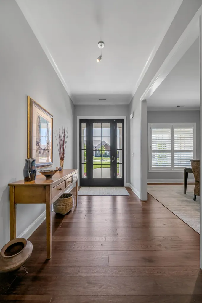 392 Weston Park Lexington KY 40515