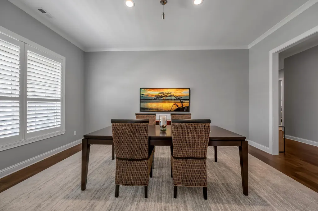 392 Weston Park Lexington KY 40515