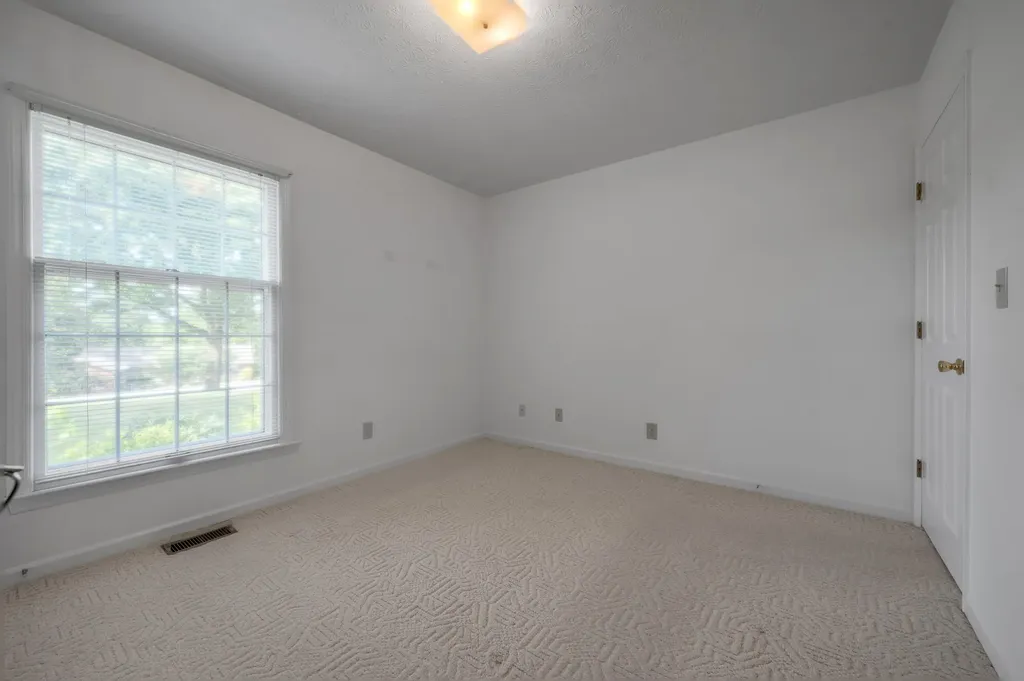 124 Kimberly Drive Frankfort KY 40601