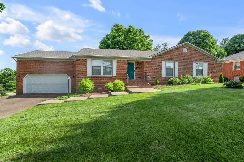 124 Kimberly Drive Frankfort KY 40601