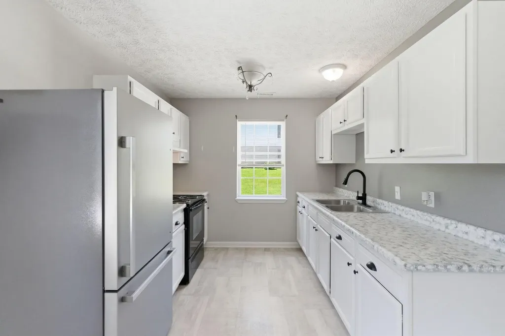 103 Ridge Road Irvine KY 40336