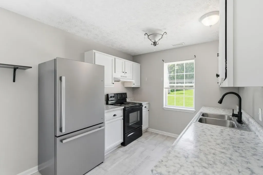 103 Ridge Road Irvine KY 40336