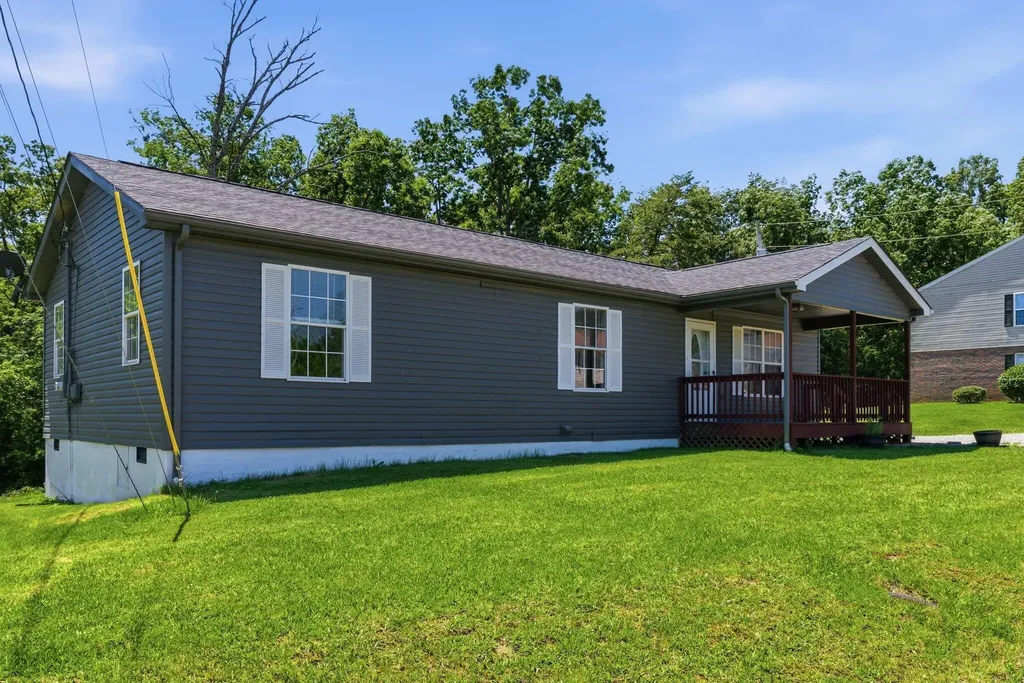 103 Ridge Road Irvine KY 40336