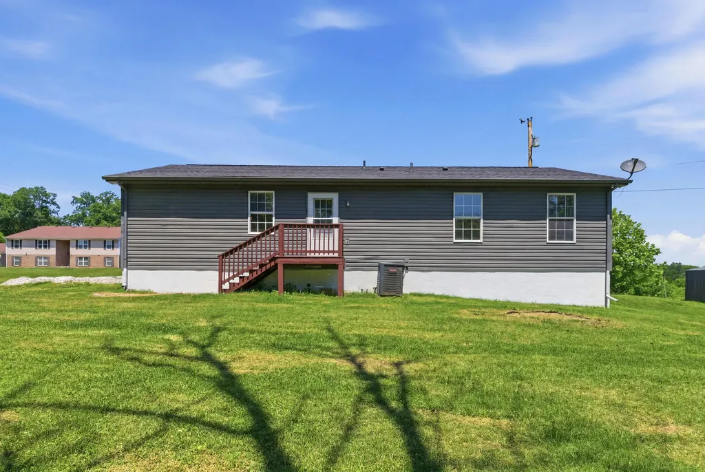 103 Ridge Road Irvine KY 40336