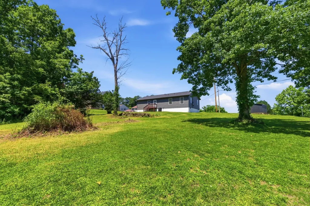 103 Ridge Road Irvine KY 40336