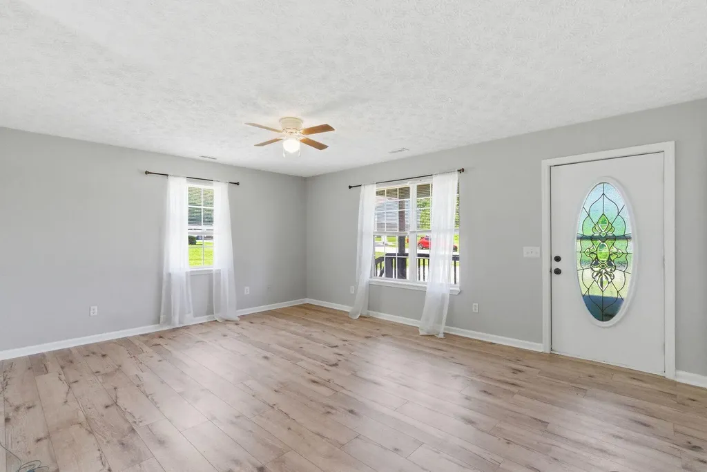 103 Ridge Road Irvine KY 40336