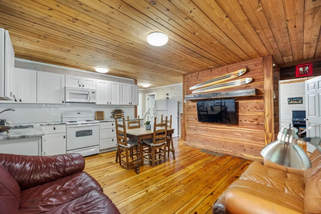 79 First Jasper Road Burnside KY 42519