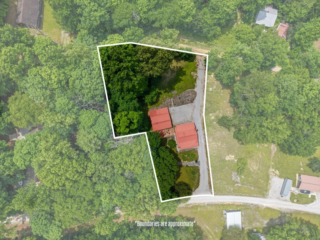 79 First Jasper Road Burnside KY 42519