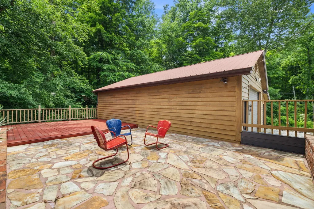 79 First Jasper Road Burnside KY 42519