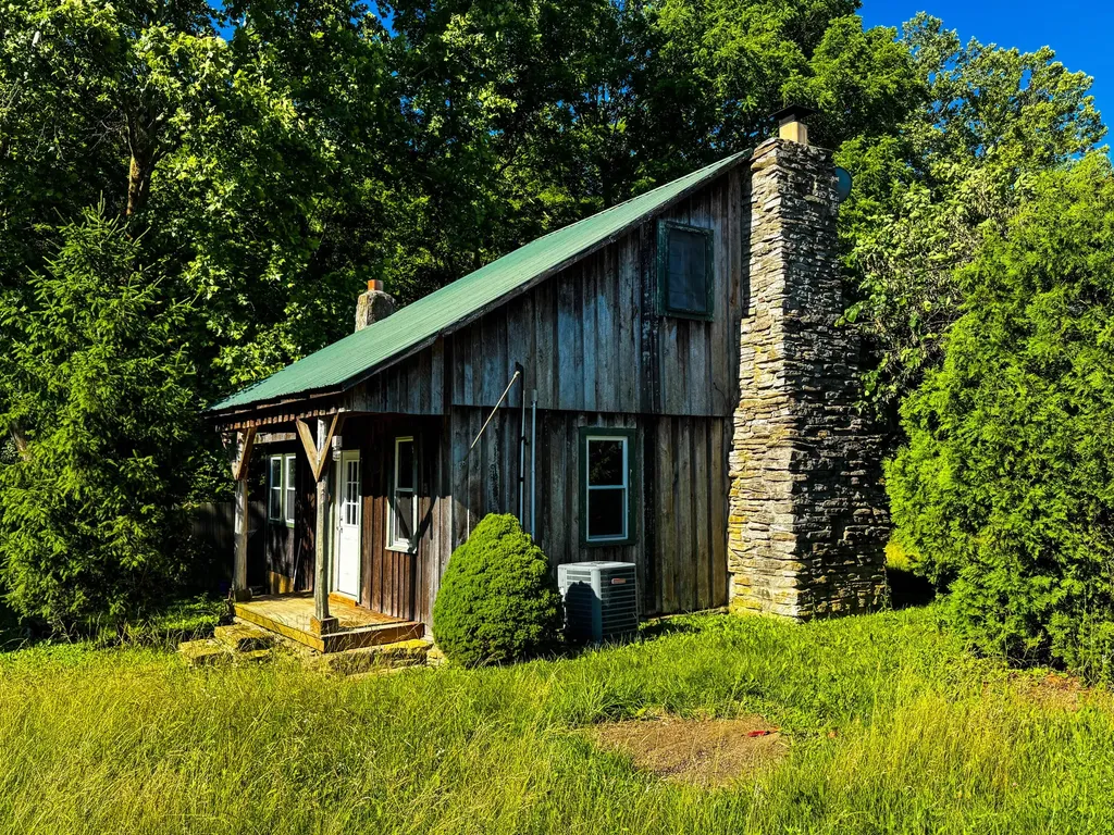 2971 Pottsville Road Springfield KY 40069