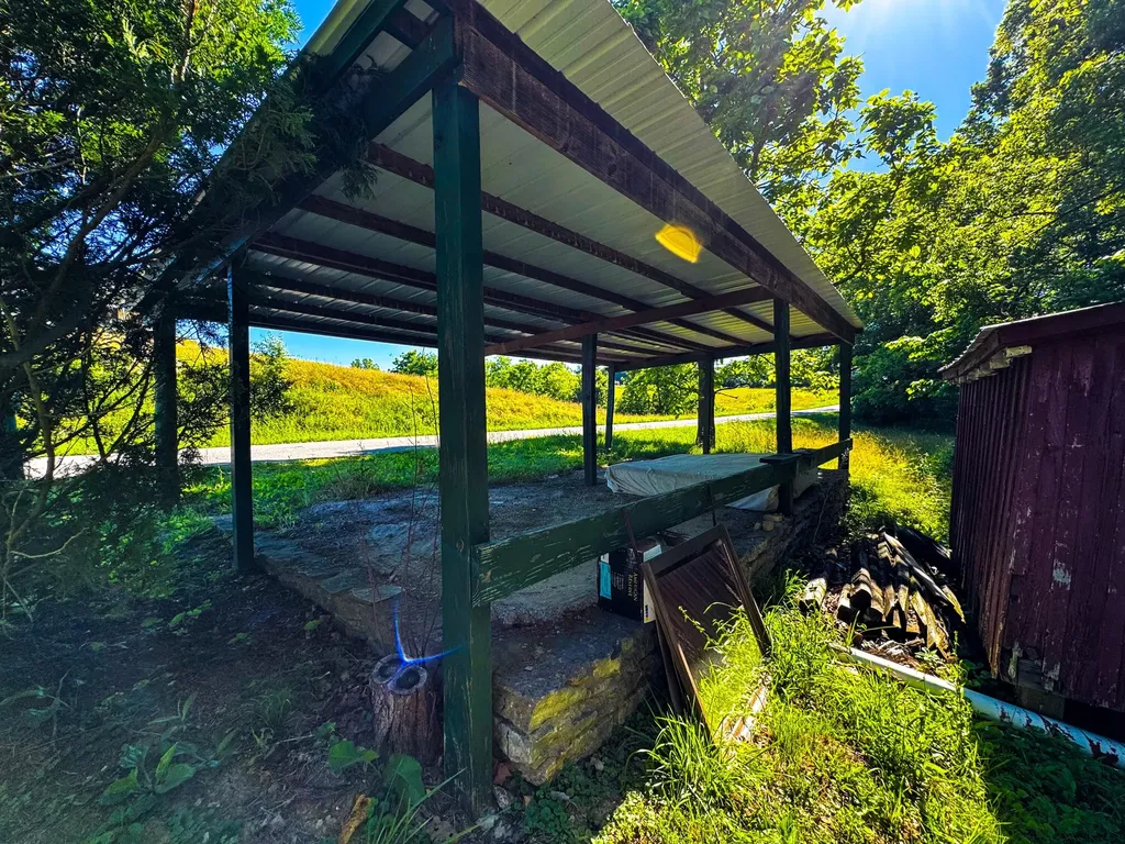 2971 Pottsville Road Springfield KY 40069