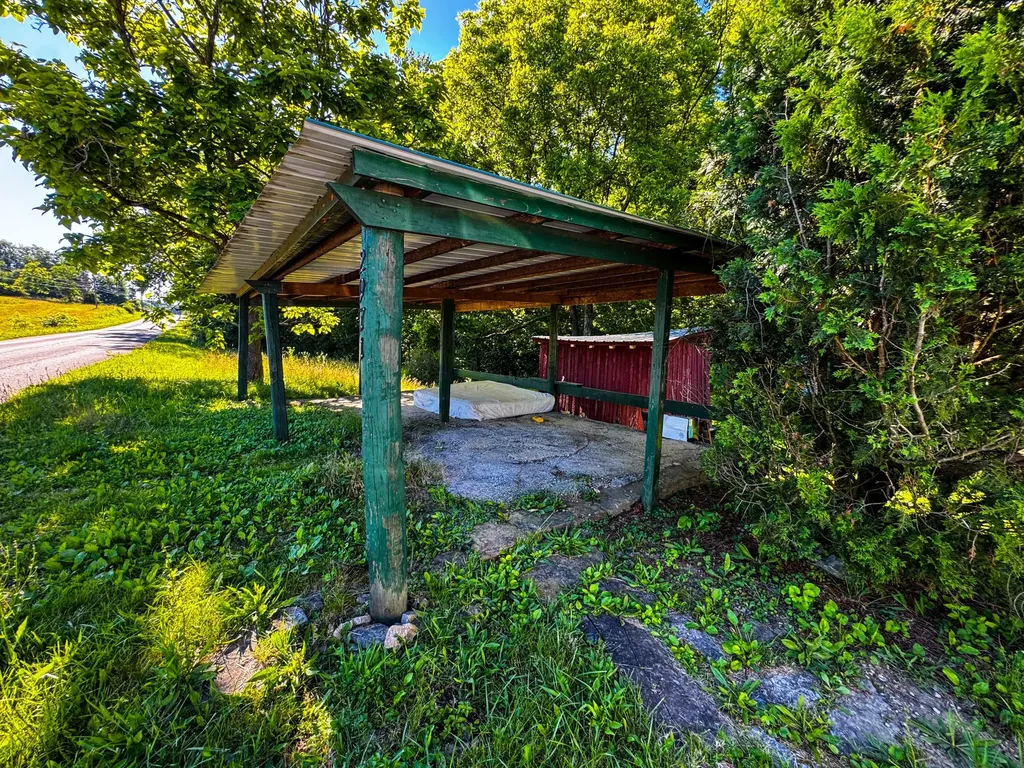 2971 Pottsville Road Springfield KY 40069