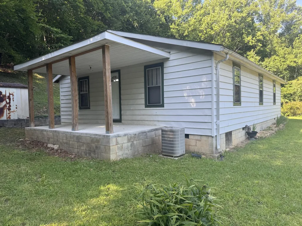 1448 Briar Creek Road Williamsburg KY 40769