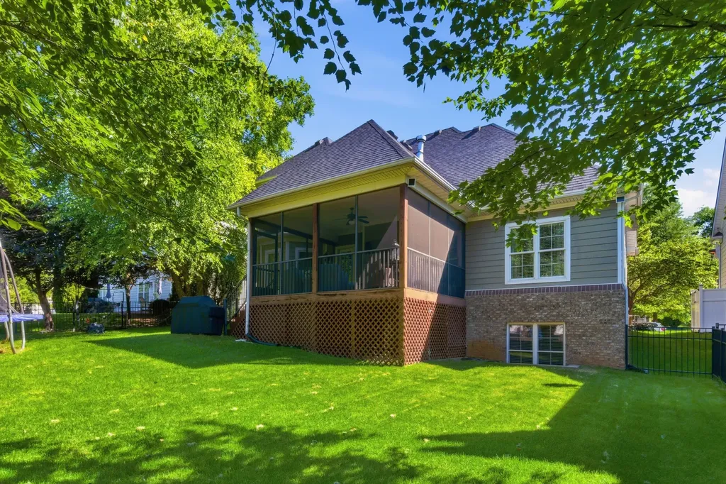 3689 Horsemint Trail Lexington KY 40509