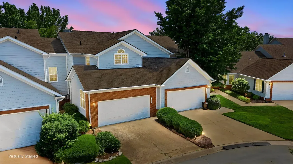 1102 Griffin Gate Drive Lexington KY 40511