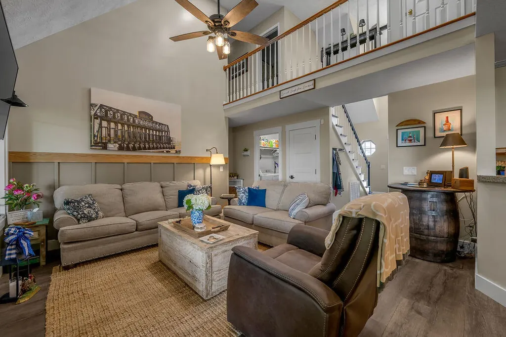 395 Colony Drive Versailles KY 40383