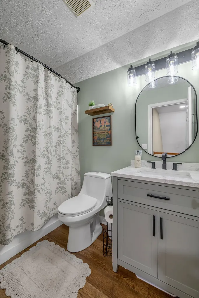 395 Colony Drive Versailles KY 40383