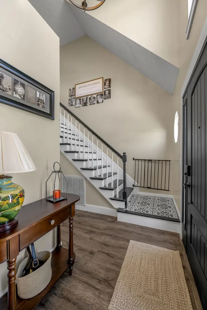 395 Colony Drive Versailles KY 40383