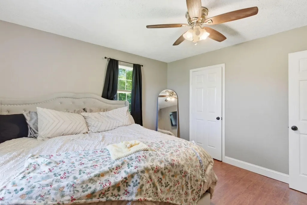 115 Logston Heights Berea KY 40403