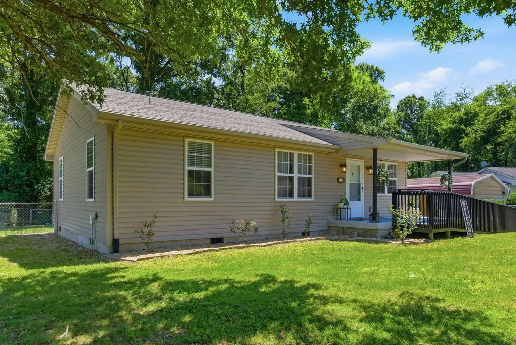 115 Logston Heights Berea KY 40403