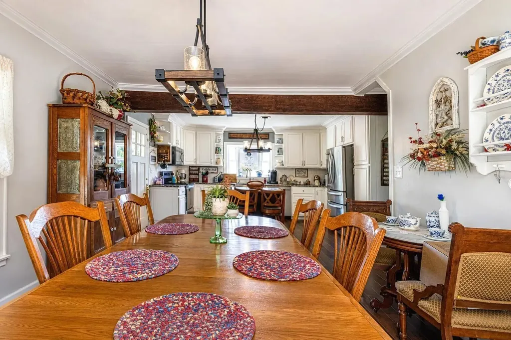 425 Elizaville Avenue Flemingsburg KY 41041