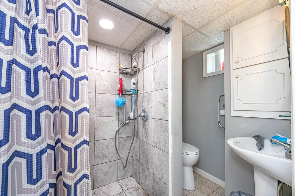 425 Elizaville Avenue Flemingsburg KY 41041