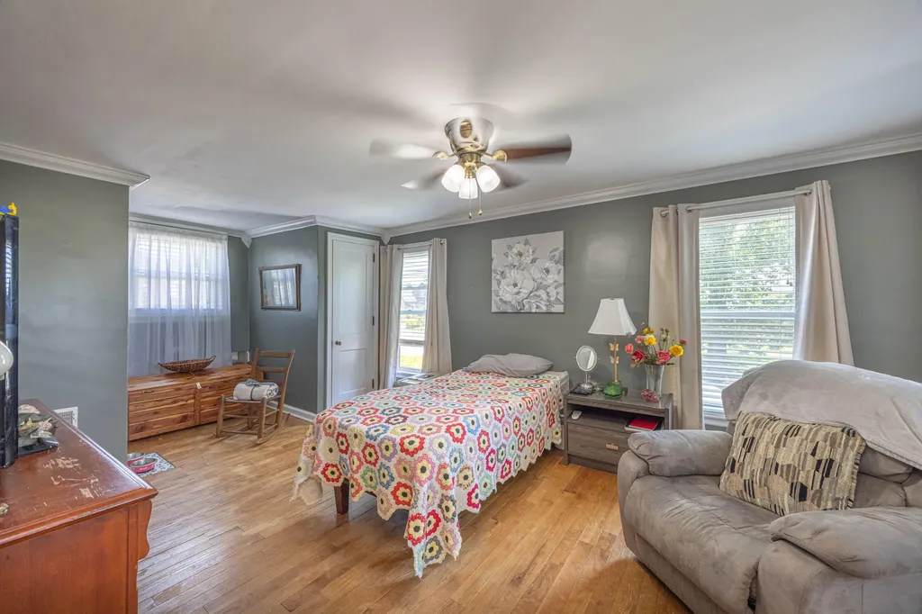 425 Elizaville Avenue Flemingsburg KY 41041