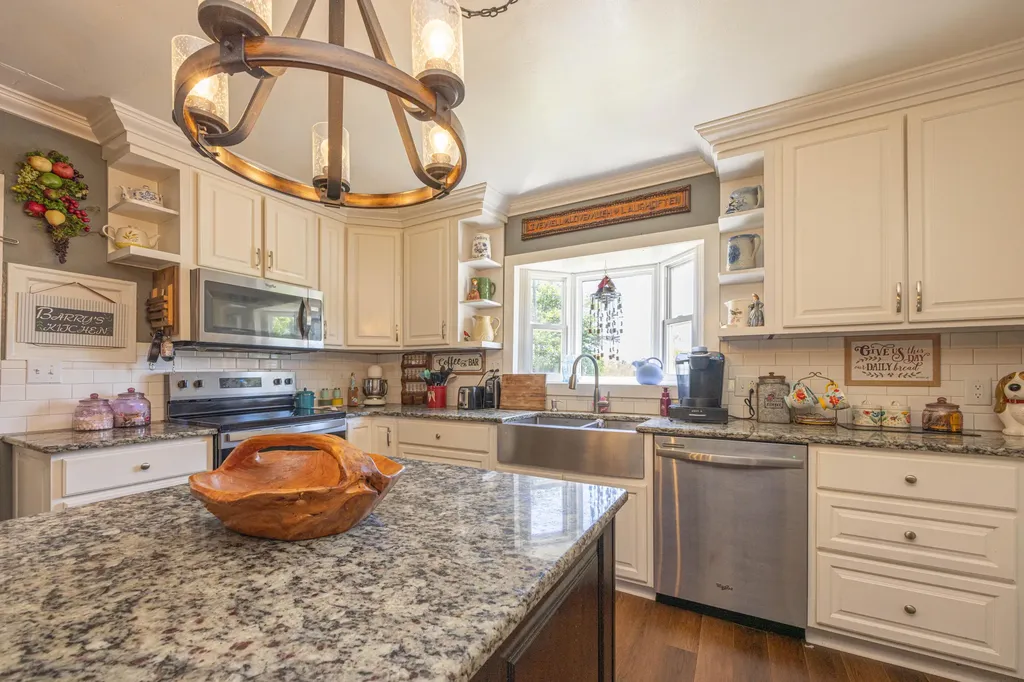 425 Elizaville Avenue Flemingsburg KY 41041