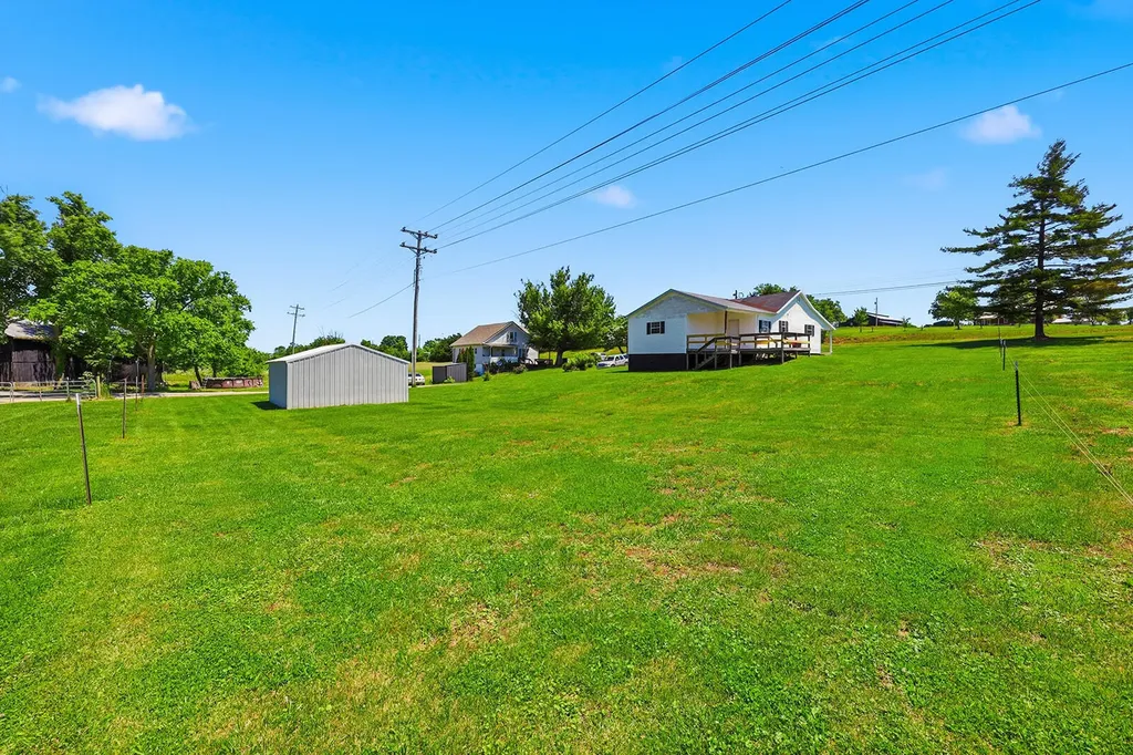 2214 Harrodsburg Road Lawrenceburg KY 40342