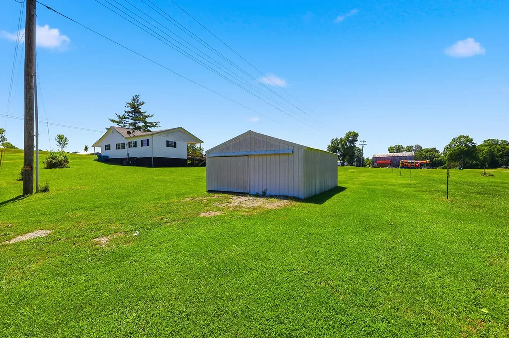 2214 Harrodsburg Road Lawrenceburg KY 40342