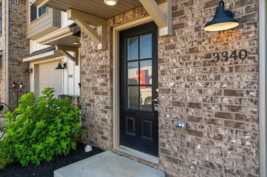 3340 Kestrel Cove Lexington KY 40515